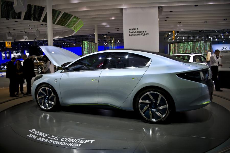 Renault Fluence Z.E. Concept 2009 года  (фото 59 из 103)